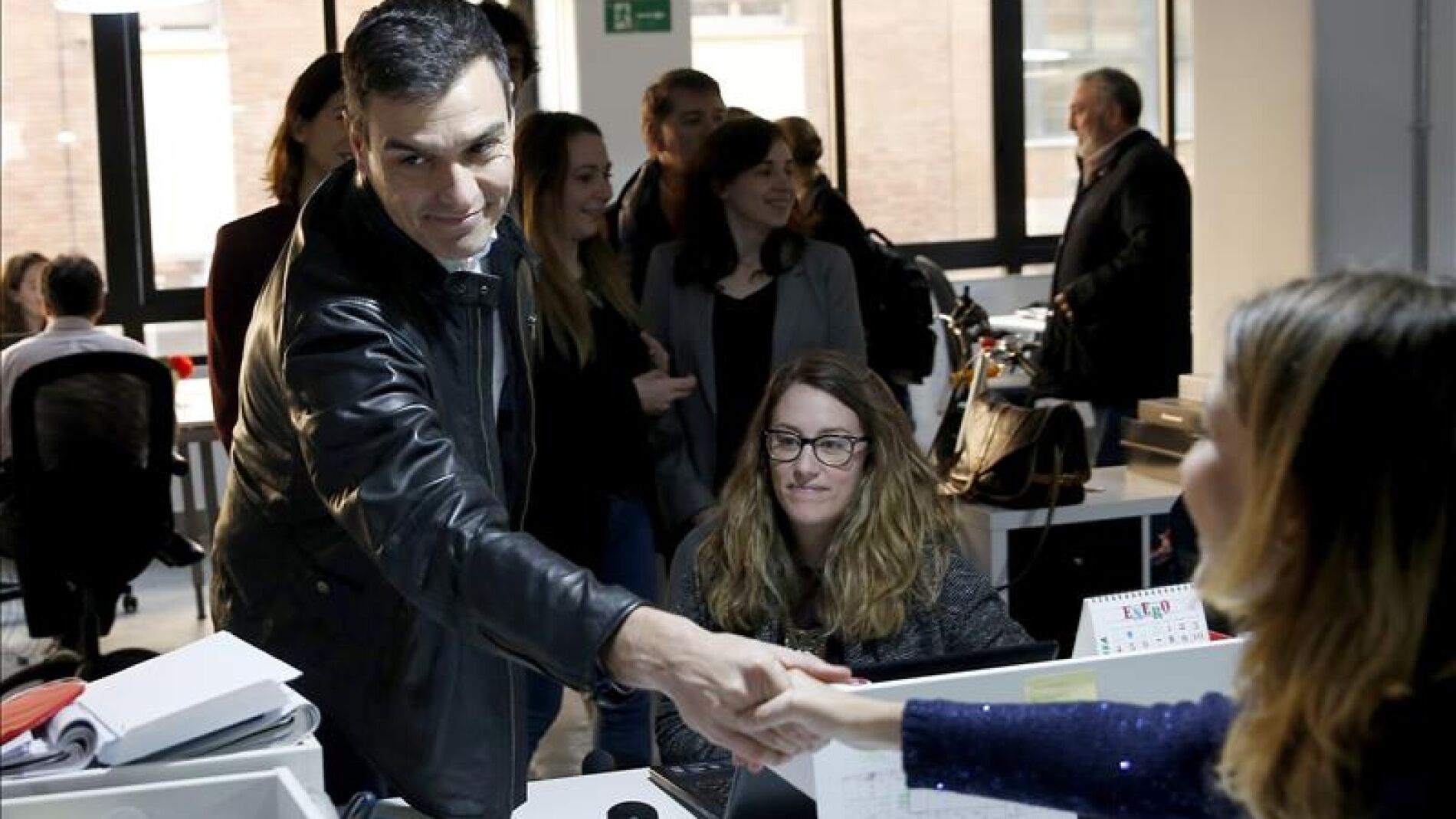 Pedro S&aacute;nchez contin&uacute;a su ronda de contactos