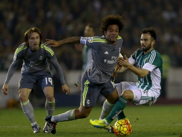 Marcelo, durante el encuentro contra el Betis