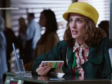 Y mientras tanto Adela se queda en tierra Y mientras tanto Adela se queda en tierra