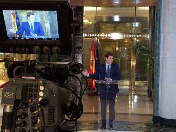 Albert Rivera en rueda de prensa Albert Rivera en rueda de prensa