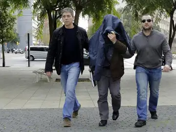 El exprofesor de gimnasia del colegio barcelonés de los Maristas de Les Corts El exprofesor de gimnasia del colegio barcelonés de los Maristas de Les Corts