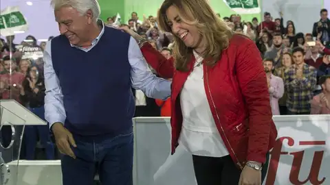 Felipe González y Susana Díaz Felipe González y Susana Díaz