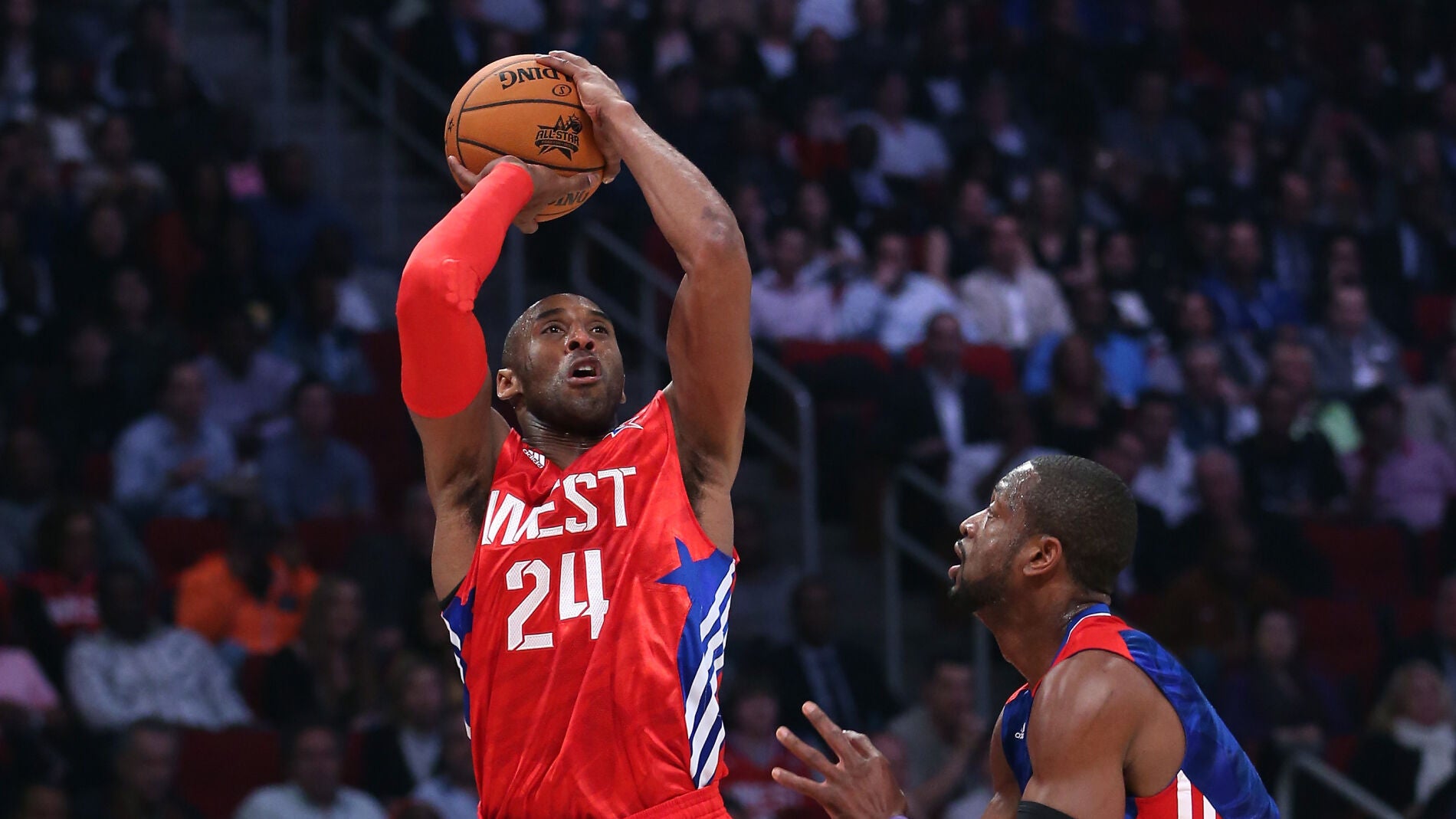 Kobe Bryant jugando el All Star