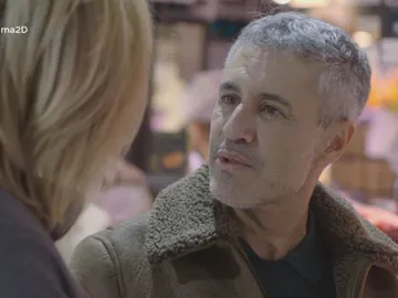 Sergio Dalma visita un mercado con Susanna Griso Sergio Dalma visita un mercado con Susanna Griso
