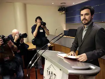 Garzón: "no puede gobernar una trama de corrupción que se presenta a elecciones" Garzón: "no puede gobernar una trama de corrupción que se presenta a elecciones"