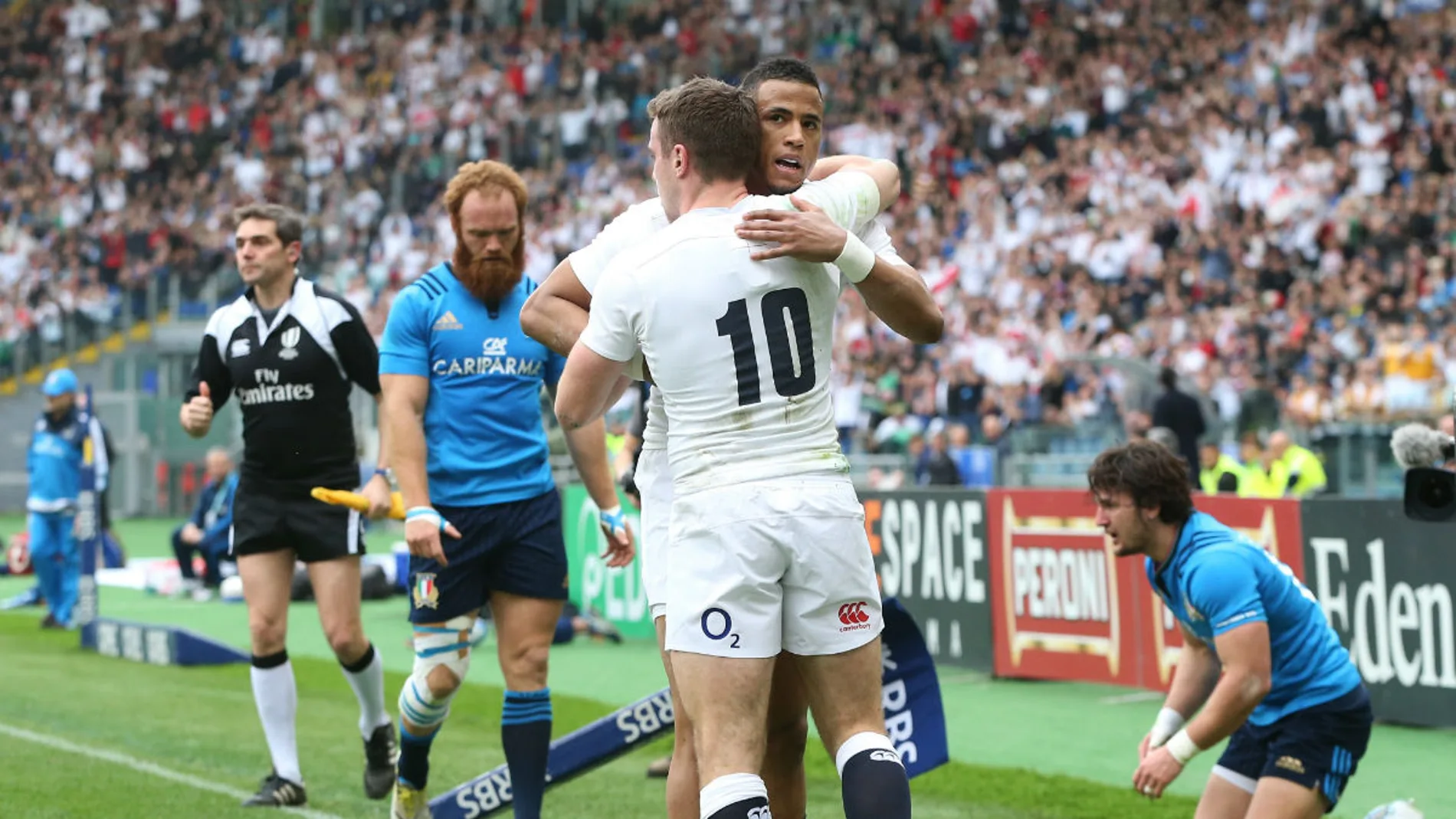 Ford celebra el primer ensayo ante Italia Ford celebra el primer ensayo ante Italia