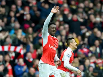 Welbeck celebra un gol con el Arsenal Welbeck celebra un gol con el Arsenal