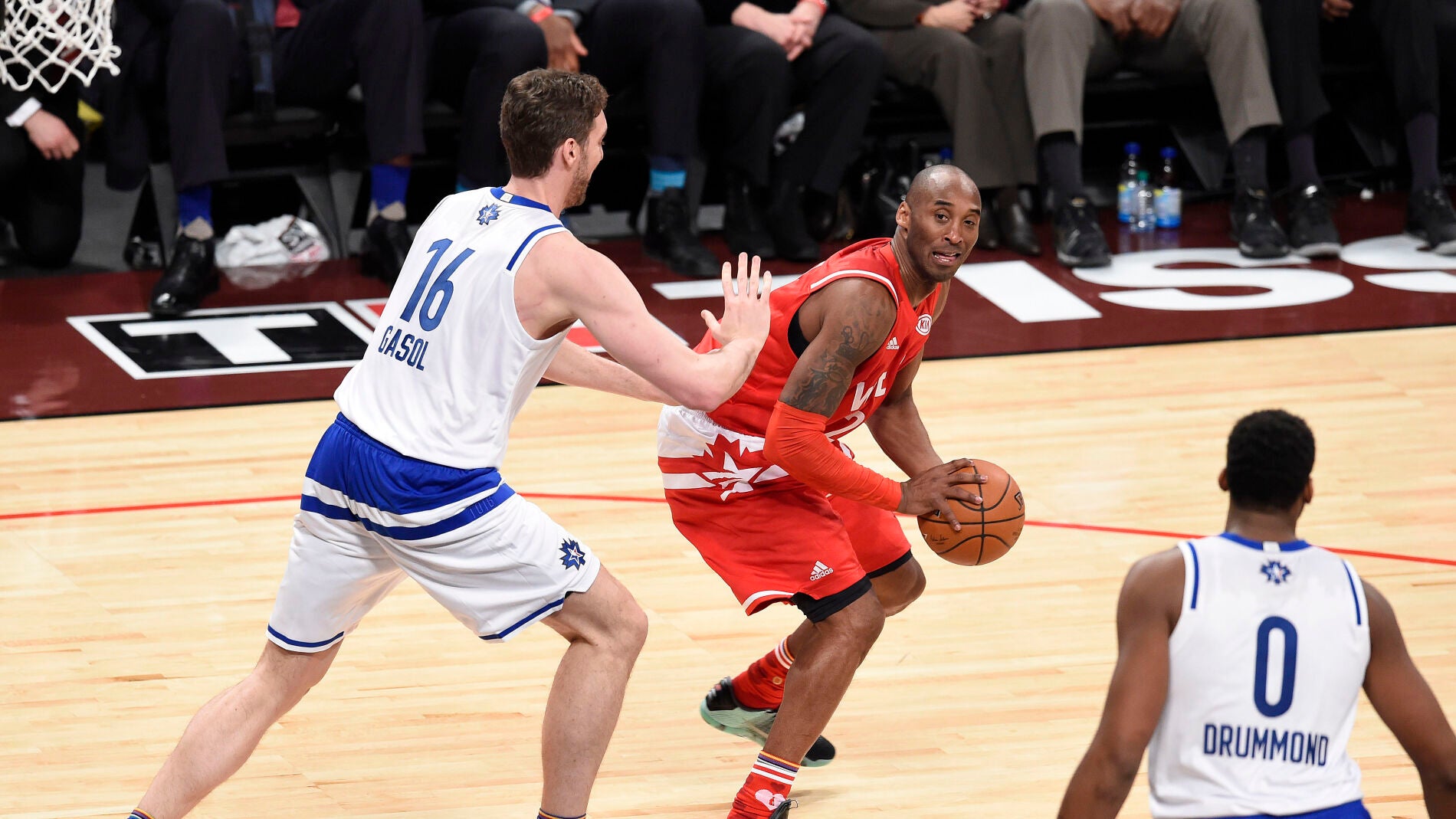Kobe Bryant y Pau Gasol durante el All Star de Toronto