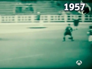 El primer penalti indirecto, en 1957 El primer penalti indirecto, en 1957