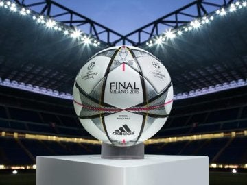 'Finale Milano', el balón oficial de la Champions para lo que resta de torneo