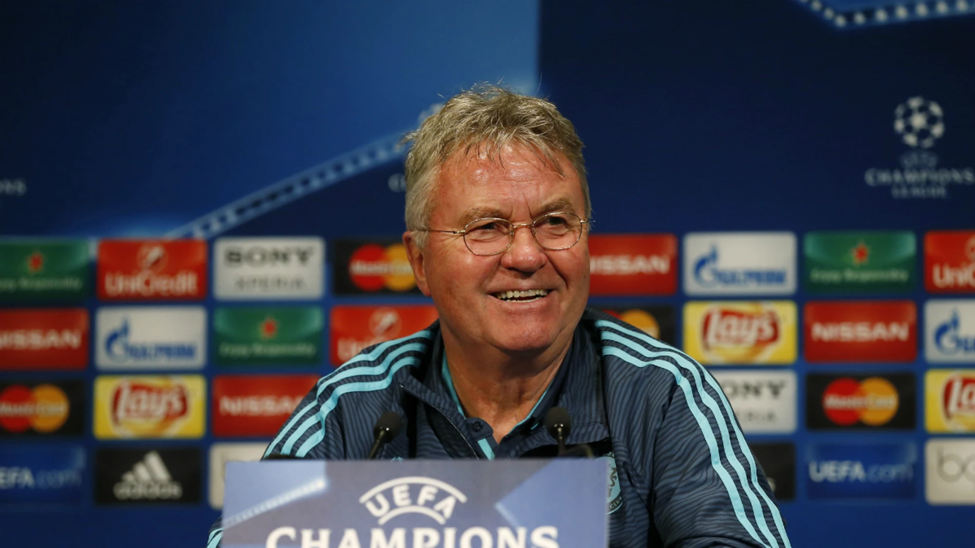 Guus Hiddink, en rueda de prensa Guus Hiddink, en rueda de prensa