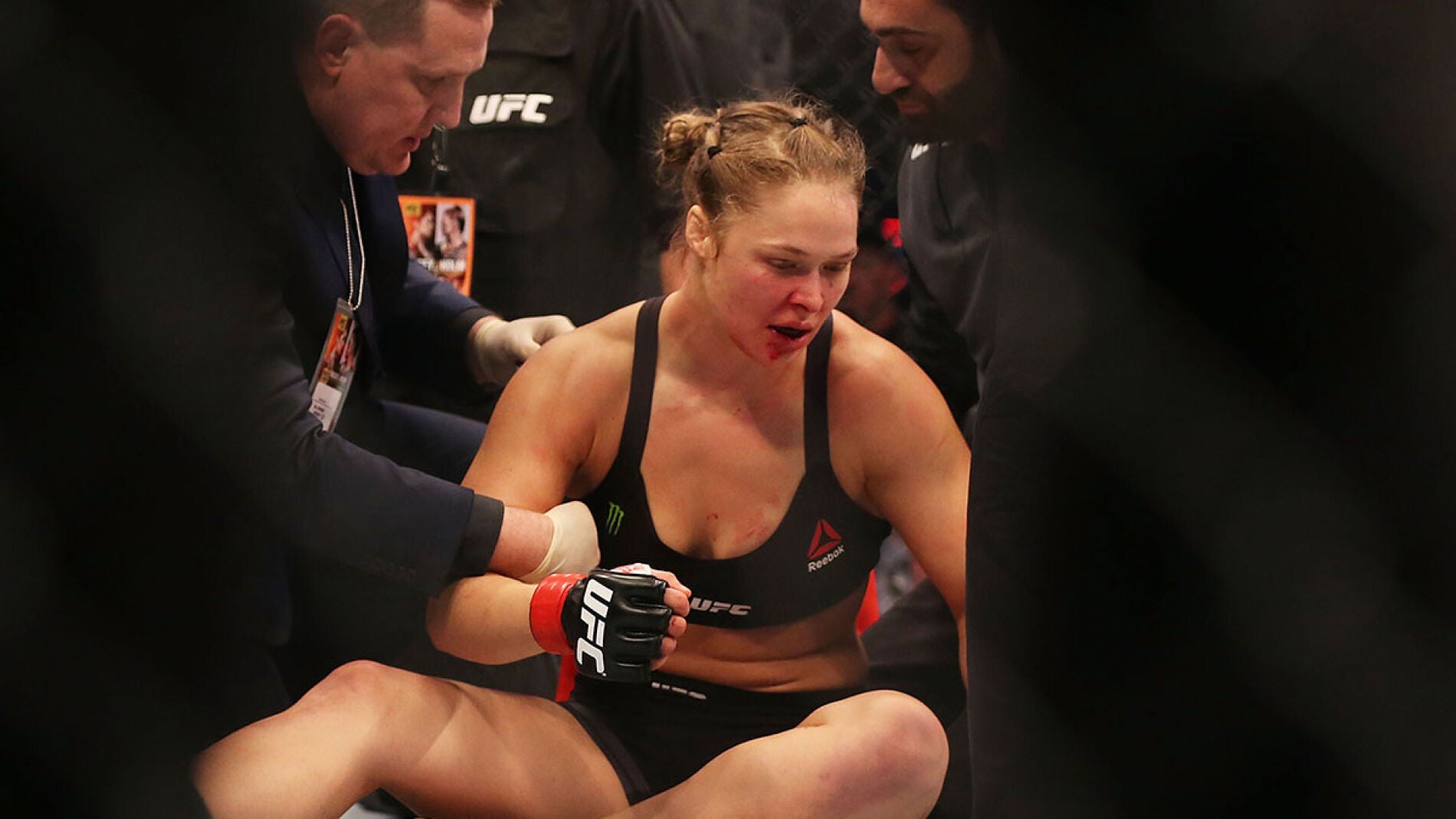 Ronda Rousey, tras ser noqueada por Holly Holm