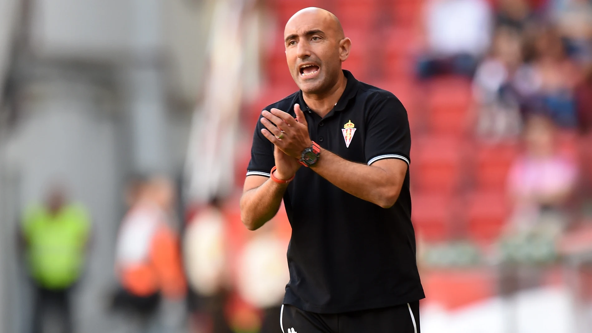 Abelardo durante un partido con el Sporting de Gijón Abelardo durante un partido con el Sporting de Gijón