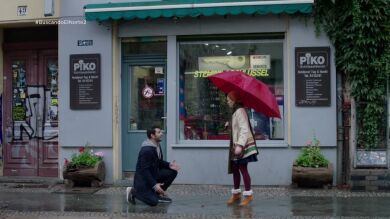 Álex dice que Ulrike es su novia