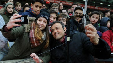 Luis Enrique, antes del partido contra el Sporting de Gijón