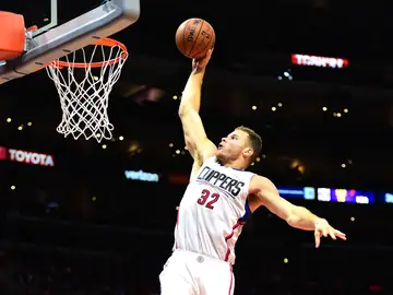 Blake Griffin, encesta el mate decisivo para los Clippers Blake Griffin, encesta el mate decisivo para los Clippers