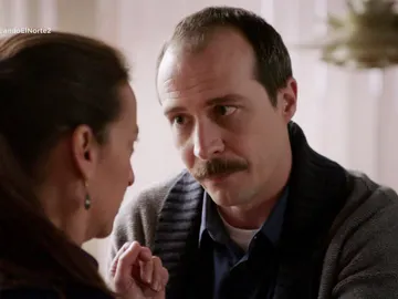 Lucas le pide a Chus que se quede en casa Lucas le pide a Chus que se quede en casa
