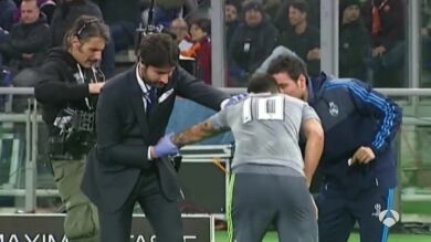 James Rodríguez, el más castigado por los jugadores de la Roma