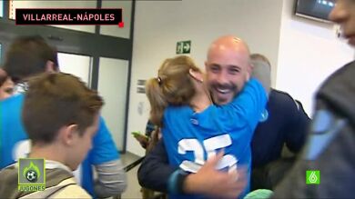 Emotivo recibimiento a Reina en Villarreal