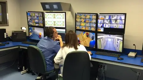 Unidad de aislamiento del Hospital Gómez Ulla Unidad de aislamiento del Hospital Gómez Ulla