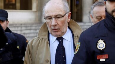 El juez embarga a Rato la renta que recibe por el alquiler de un local en Alcorcón