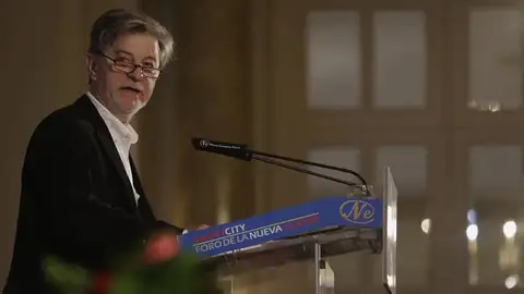 Pedro Santisteve durante el encuentro de Nueva Economía Fórum Pedro Santisteve durante el encuentro de Nueva Economía Fórum