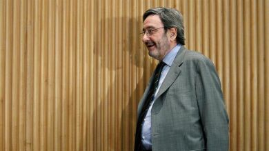 La Audiencia Nacional imputa a Narcís Serra por un agujero de 720 millones de euros de CatalunyaCaixa