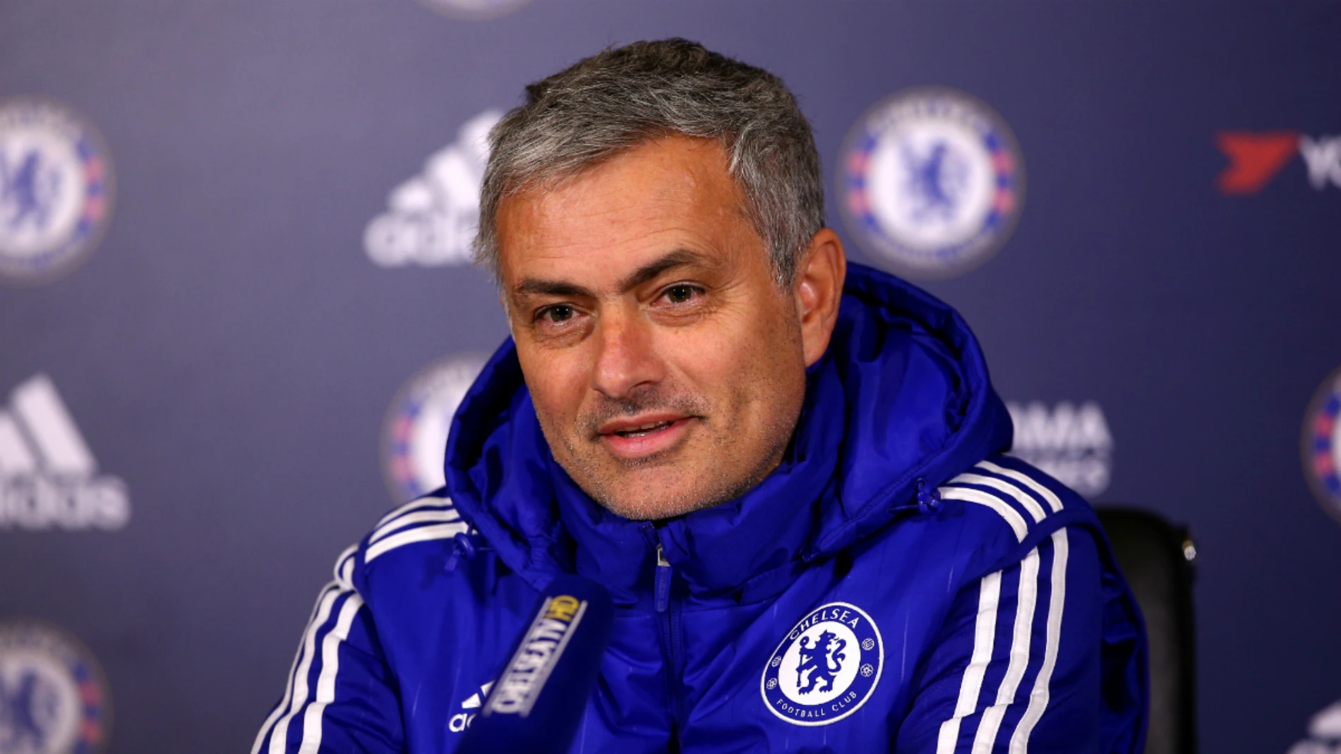Mourinho en rueda de prensa Mourinho en rueda de prensa