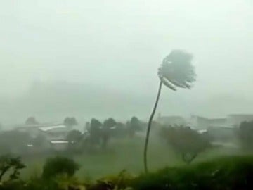 Fiyi declara la emergencia total ante la llegada del ciclón más potente de su historia