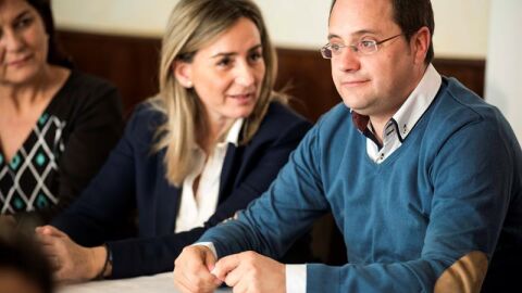 El PSOE se&ntilde;ala que la negociaci&oacute;n con todas las fuerzas pol&iacute;ticas es "abierta y flexible"