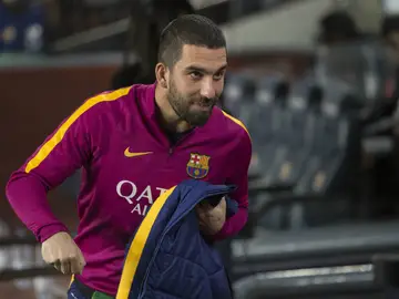 Arda Turan, camino al banquillo Arda Turan, camino al banquillo