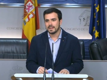 Alberto Garzón, durante la reunión en el Congreso de los Diputados