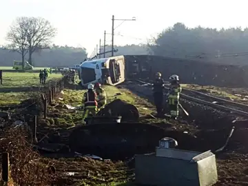 Escenario del accidente de un tren de pasajeros ocurrido en las proximidades de Dalfsen Escenario del accidente de un tren de pasajeros ocurrido en las proximidades de Dalfsen