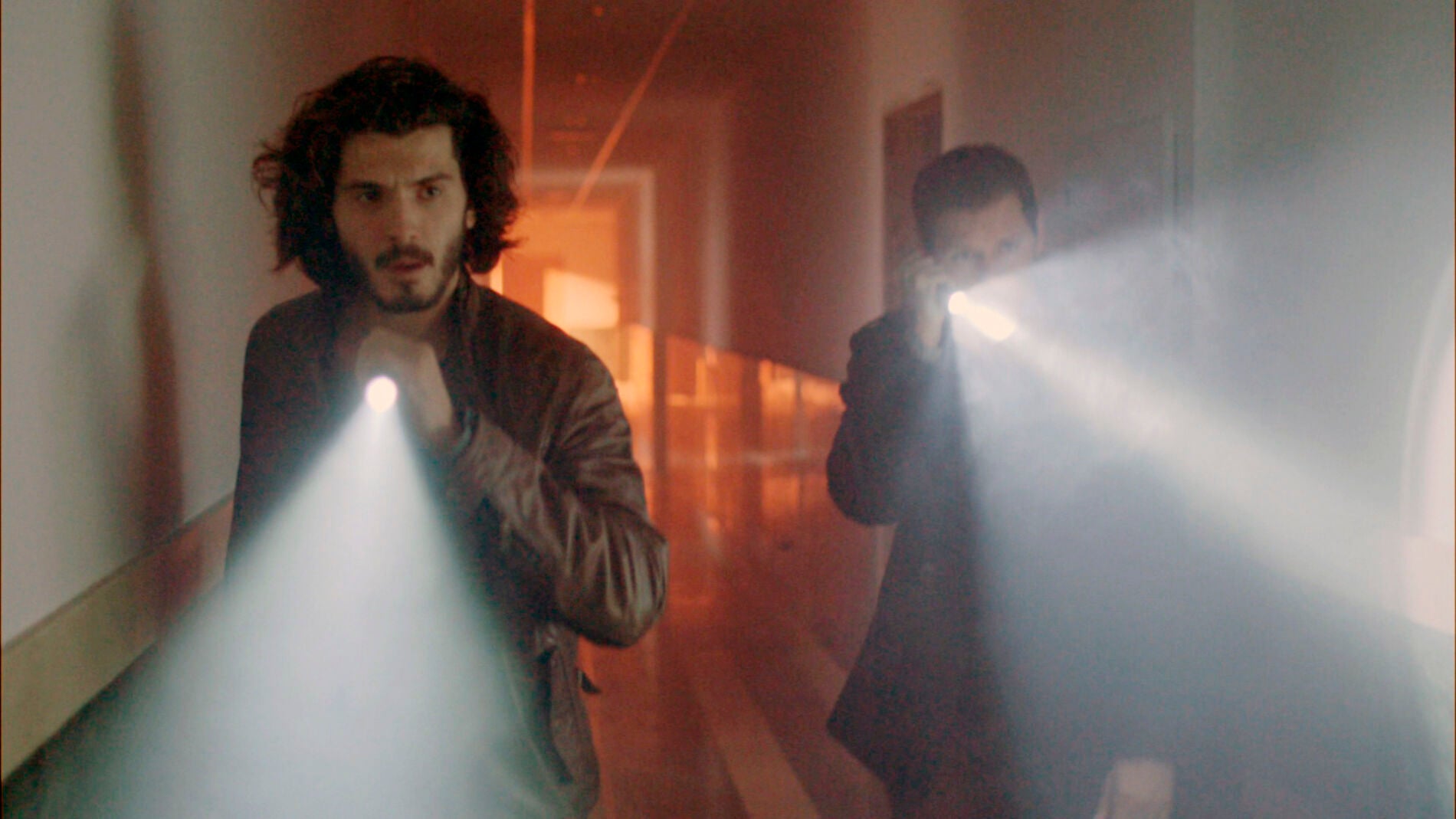 V&iacute;ctor y Alain