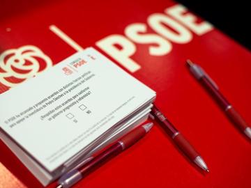 Escasa movilización en la consulta a las bases del PSOE sobre el pacto con C's