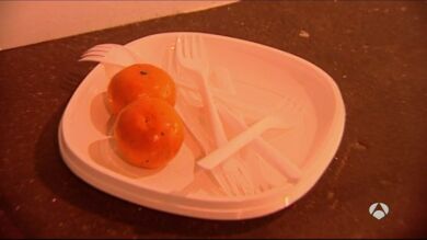 Un plato de plástico con fruta, entre las obras más controvertidas de ARCO