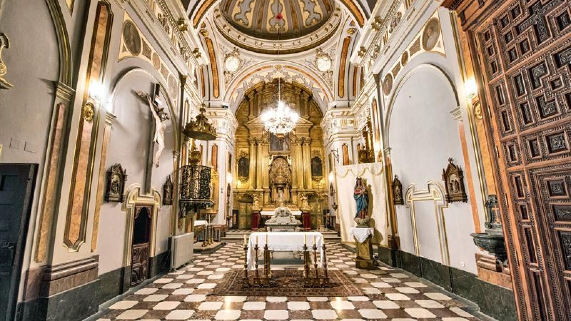 El hist&oacute;rico edificio Doncellas Nobles se abre a visitas