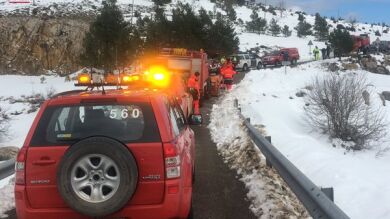 Encuentran muertos a dos de los tres senderistas perdidos durante un día en medio de la nevada en Castellón