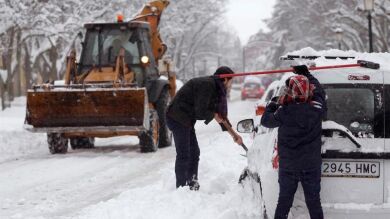 Cuatro provincias, en alerta por nevadas o lluvias en el noreste peninsular