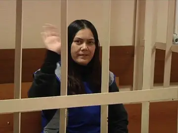 La mujer que decapitó a una niña en Moscú dice que Alá se lo ordenó La mujer que decapitó a una niña en Moscú dice que Alá se lo ordenó