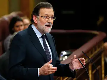 Mariano Rajoy durante su investidura Mariano Rajoy durante su investidura