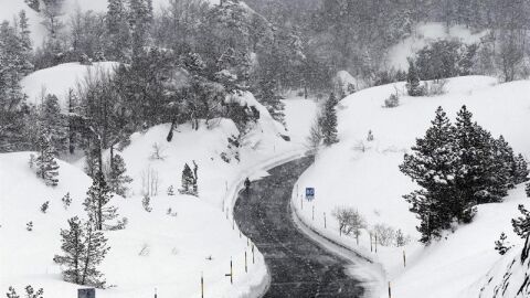 Paisaje nevado en el norte de Espa&ntilde;a