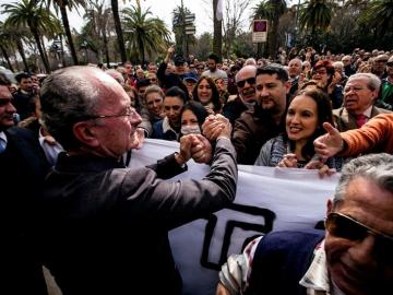 Protesta en Málaga por la huelga de los trabajadores de la limpieza municipal