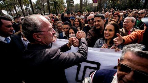 Protesta en M&aacute;laga por la huelga de los trabajadores de la limpieza municipal