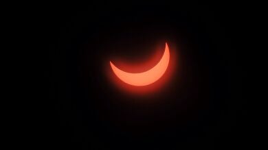 Así de espectacular ha sido el único eclipse total de Sol de este año