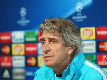 Manuel Pellegrini en sala de prensa Manuel Pellegrini en sala de prensa