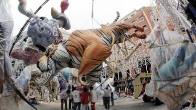 Valencia vive expectante la llegada de su semana grande de fiesta