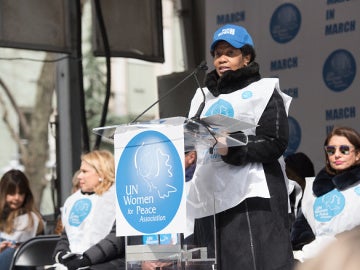 La directora ejecutiva de la ONU mujer, Phumzile Mlambo-Ngcuka