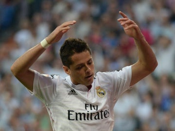 Chicharito con la camiseta del Real Madrid Chicharito con la camiseta del Real Madrid