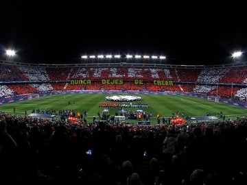 El Vicente Calderón en el Atleti-PSV